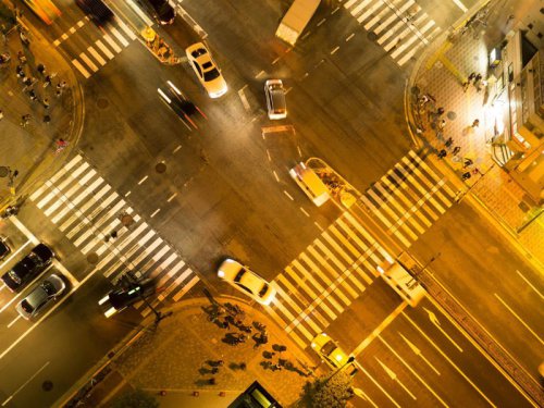 「簡単すぎる外免切替」に批判の声続出 ひき逃げや逆走など事故多発で見直しが始まった制度の実態とは