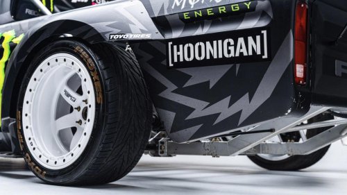 The Hoonitruck: A ’77 Ford F-150 Like No Other