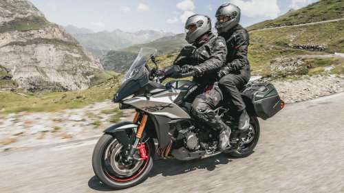 10 reliable touring motorcycles for long-distance rides