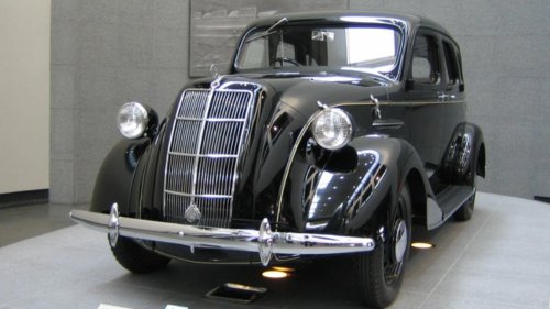 20 First Vehicles Produced By Different Car Brands