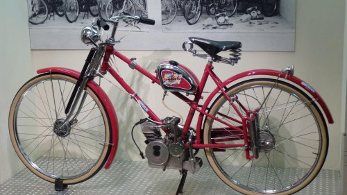 20 First Vehicles Produced By Different Car Brands