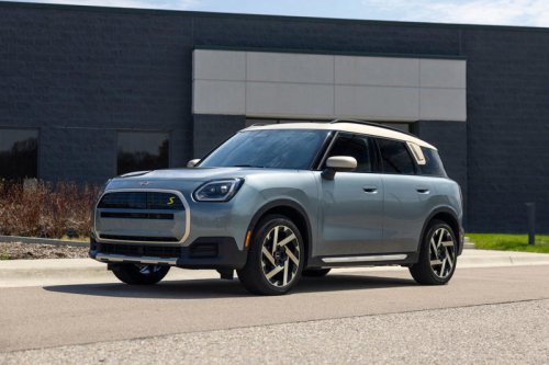The 2025 Mini Countryman EV Retains Brand's Plucky Charm