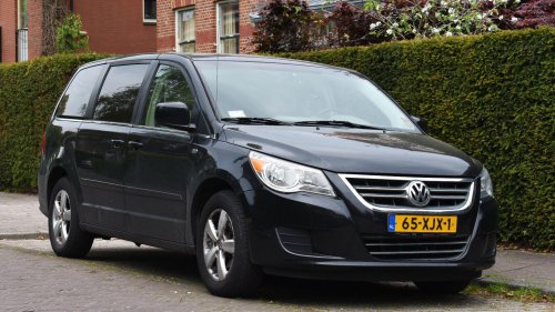 The 10 Biggest Volkswagen Eyesores &amp; 10 Sleek Designs Everyone Loves