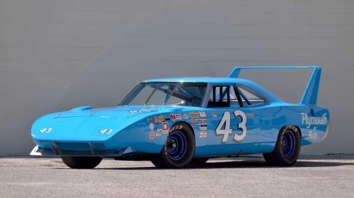 Plymouth, V8 Icons Revisited: The 1971 Plymouth Road Runner