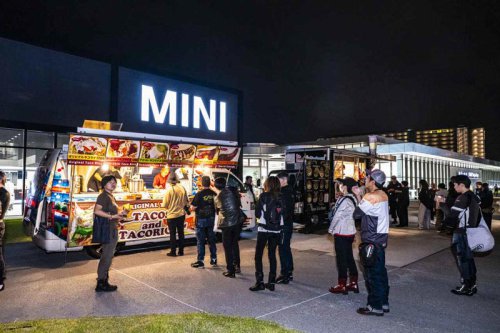 夜のお台場に1500台越えのバイクが大集結！ BMW「NIGHT RIDER MEETING TOKYO 2025」が開催！新型R12 G/Sのお披露目も！