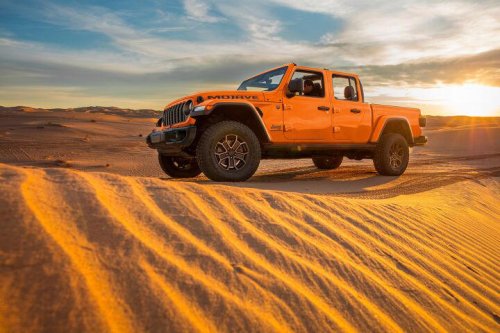 Jeep, Jeep recalls over 1 million Wranglers and Gladiators for fire risk