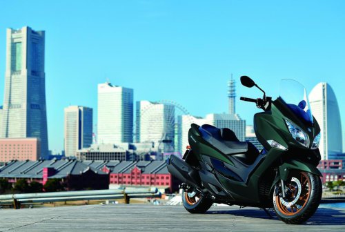 Suzuki Burgman 400 2026: Nuevas colores, motor eficiente y gran Comodidad