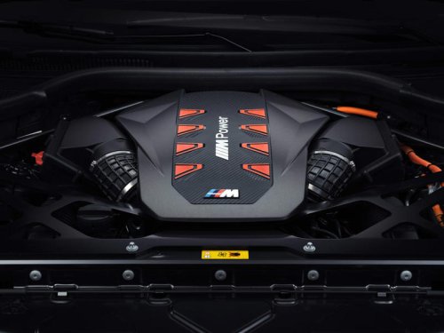 View Interior and Exterior Photos of the 2026 BMW XM Label