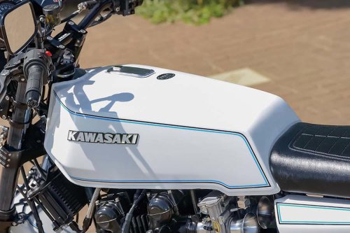 ACサンクチュアリー Z1-R（カワサキ Z1-R）ノンカウル丸目一灯での依頼に応え吟味した手法を投入【Heritage&amp;Legends】