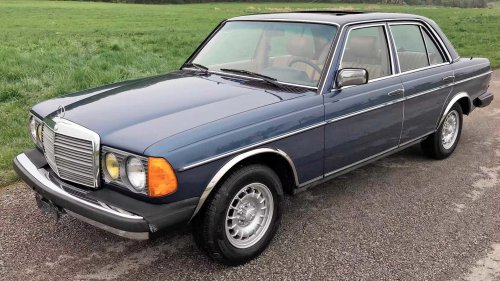 Top 10 Sedans That Refuse To Die