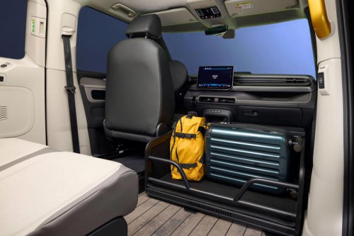 Volkswagen | Volkswagen ID. Buzz | Volkswagen ID. Buzz AD robotaxi ready for sale from 2026