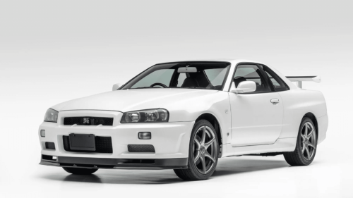 10 Powerful Inline-Six Engines That Outperform V8s