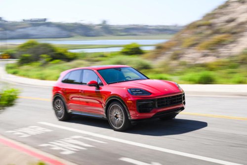 View Exterior Photos of the 2025 Porsche Cayenne GTS