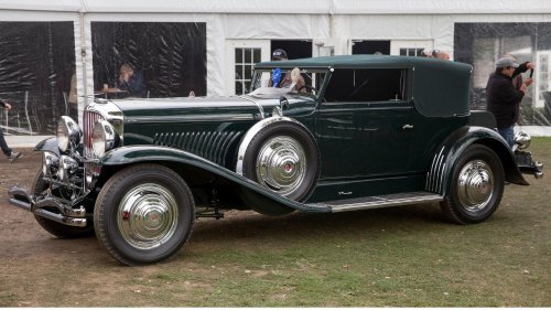 Classic Cars Powered by Straight-8 Engines