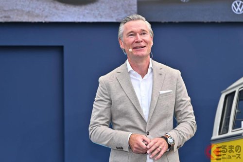 VW新型「“3列6人／7人乗り”ミニバン」発表！ フラットな「めちゃ広ッ空間」＆懐かしい「レトロ風デザイン」採用！豊富なカラーリングも魅力の「ID. Buzz」発売！