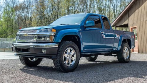 Chevy, Chevy's overlooked midsize V8 street truck is a $10,000 bargain
