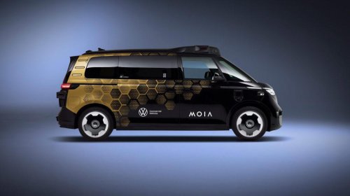 Volkswagen unveils robotaxi destined for Uber’s Los Angeles fleet and the first 500 will already be delivered next year