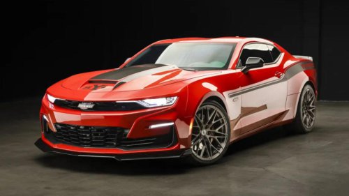 Modern Muscle Cars with Manual Transmissions