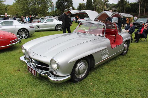 20 Vintage Cars Every Collector Dreams Of Owning
