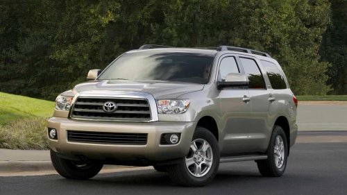 Toyota, The indestructible Toyota V8 that powers trucks, luxury SUVs and Land Cruisers