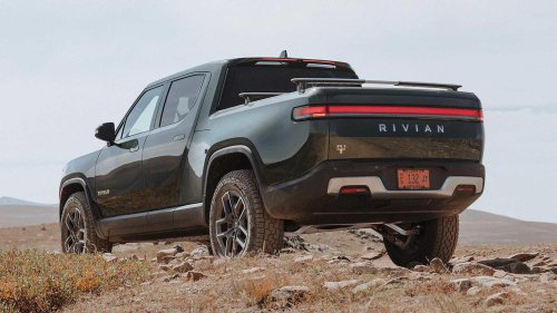 10 pickups and SUVs that can smoke sports cars off the line