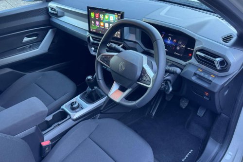 2025 Mahindra XUV 3XO price and specs