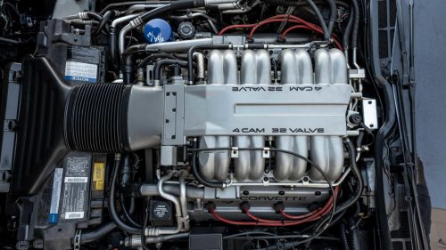 GM, Lotus, LT5 engine: The Corvette engine born from a GM and Lotus partnership