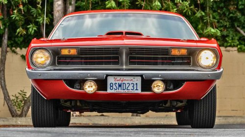 10 fastest factory muscle cars of all time