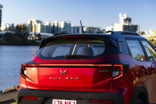 2025 Mahindra XUV 3XO price and specs