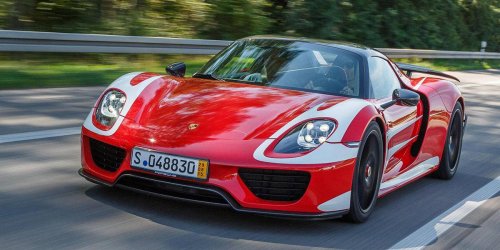 Porsche, El afán coleccionista de Alonso no tiene fin: Ahora nos sorprende este exclusivo hypercar de Porsche