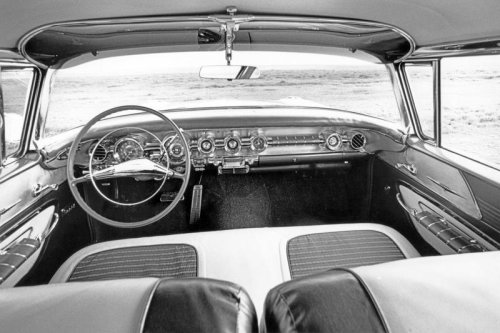 View Photos of the 1958 Pontiac Bonneville