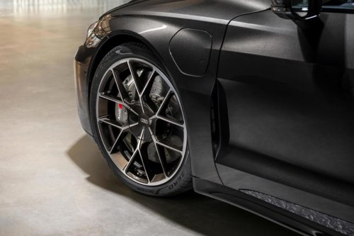 2025 Audi e-tron GT price and specs