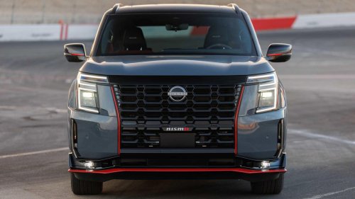 The three-row SUV nobody recommends that owners actually keep for 200,000 miles