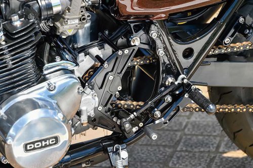 ACサンクチュアリー Z1（カワサキ Z1）18インチコンプリート車両に加わる効果的な熱対策【Heritage&amp;Legends】