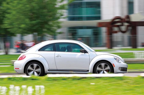 フォルクスワーゲン ザ・ビートルは、正しい「現代版ビートル」として開発し直されていた【10年ひと昔の新車】
