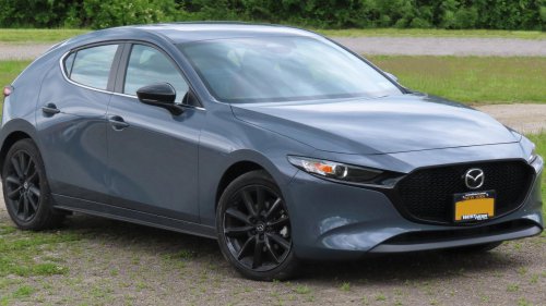 10 Cars With Poor Visibility &amp; 10 Worth Complimenting