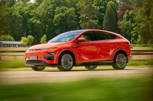 Cómo las baterías de iones de sodio reducirán el precio de los vehículos eléctricos