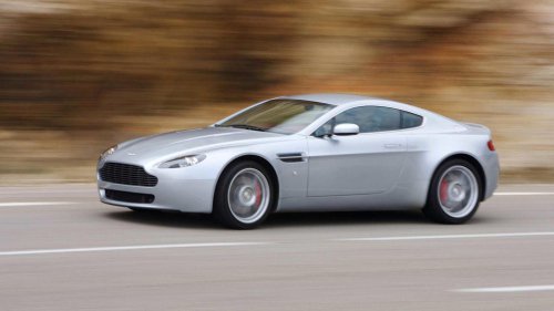 10 Unforgettable Car Designs That Defined The 2000s