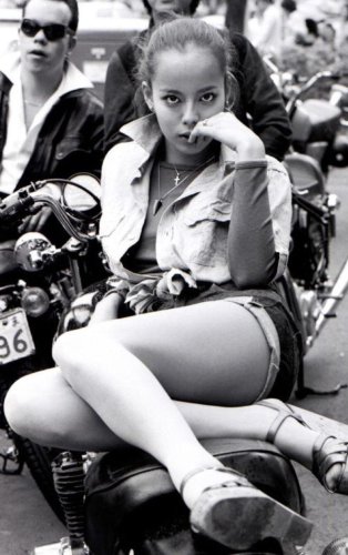 15 Red-Line-RPM Pics Of 1980's Japanese Biker Gangs
