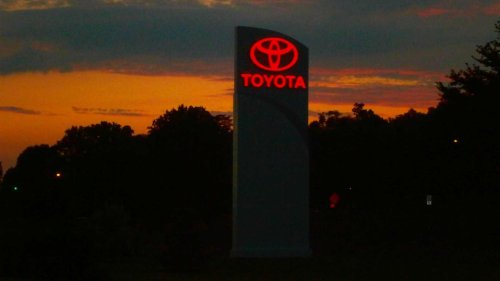 Best time to buy a car: Monthly & seasonal car buying tips
