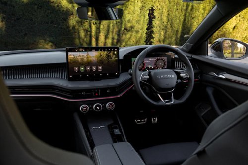 2025 Skoda Superb Sportline review