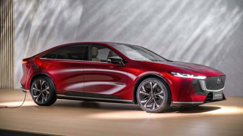 Mazda, Mazda 6, Más autonomía y carga rápida para el Mazda6e que intenta remontar sus malas ventas