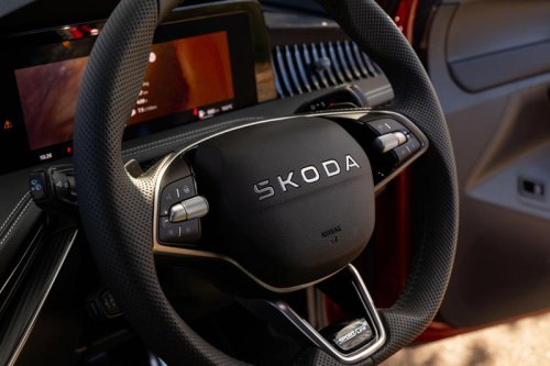 2025 Skoda Superb Sportline review