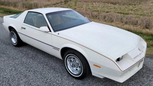 10 classic cars that were total letdowns