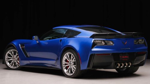 Chevrolet C7 Corvette: Specs, trims, prices, and buying guide