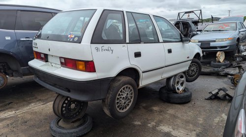 Gallery: 1992 Pontiac Firefly 5-Door Hatchback in Colorado Junkyard