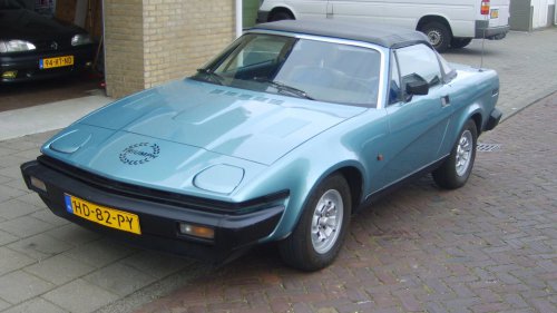 20 Cars That Are Still Popular Despite Their Bad Rap