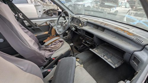 Gallery: 1990 Geo Metro 5-Door Hatchback in Colorado Junkyard