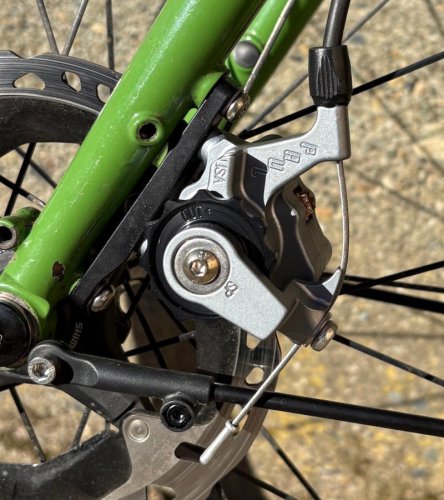 Can mechanical disc brakes still compete? A 4-way group test
