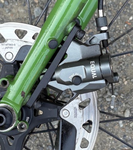 Can mechanical disc brakes still compete? A 4-way group test